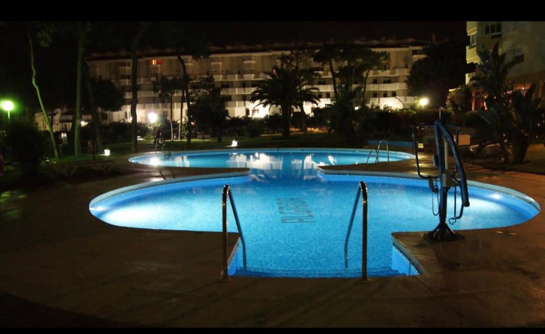 Residencial Algaida Apartment Sitio de Calahonda Luaran gambar